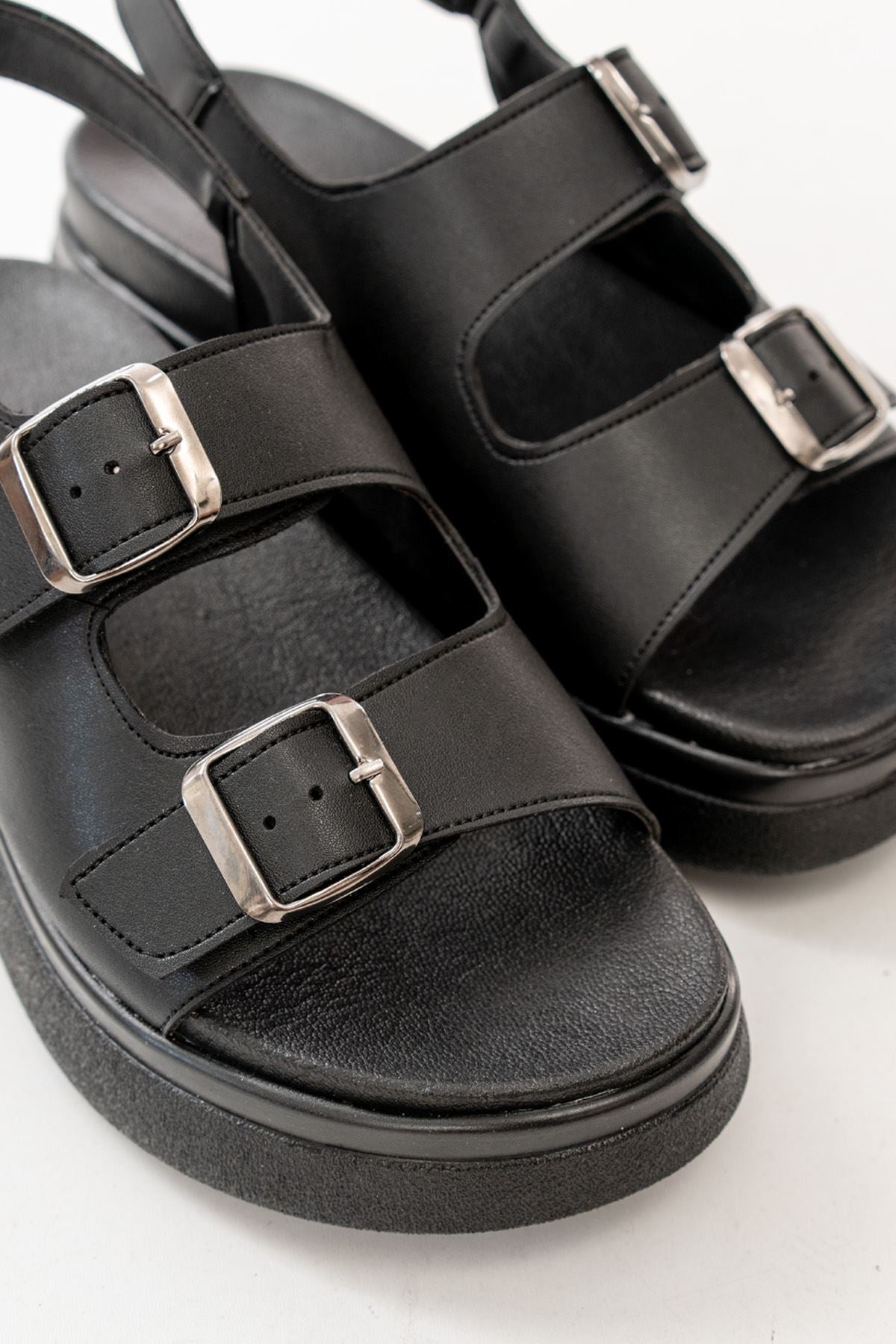 24422 - 1185dolgu topuk kadin sandalet - Justyol