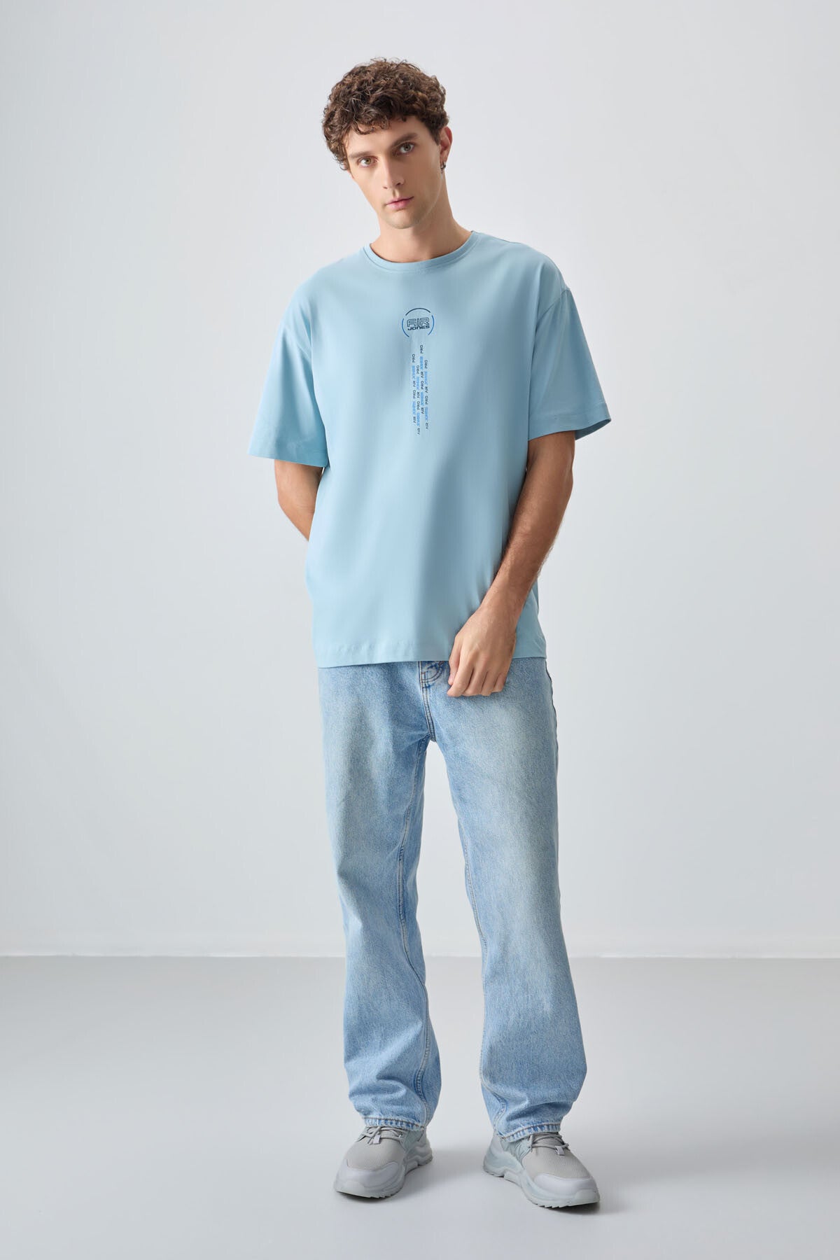 %100 pamuk kalin yumuşak dokulu oversize fit baskili erkek t-shirt - 88355 - Justyol