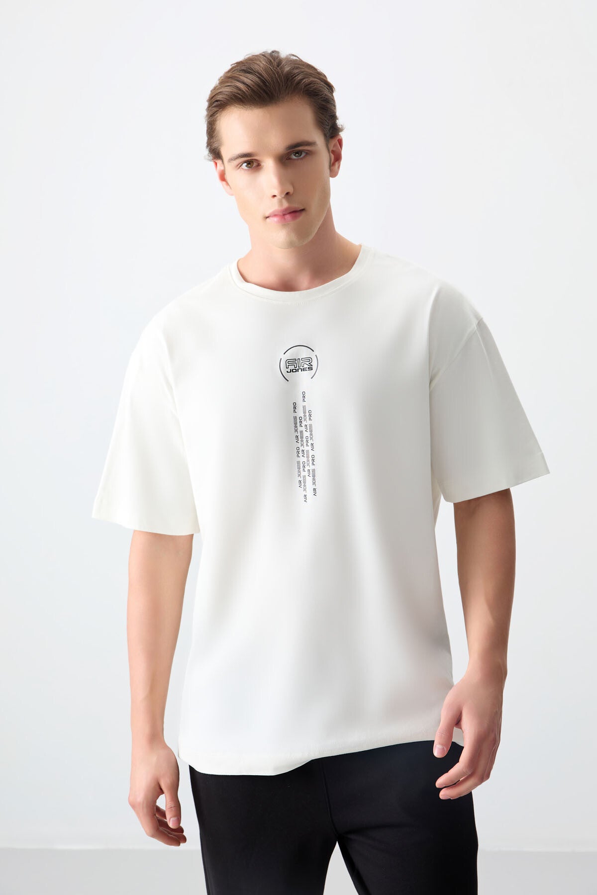 %100 pamuk kalin yumuşak dokulu oversize fit baskili erkek t-shirt - 88355 - Justyol