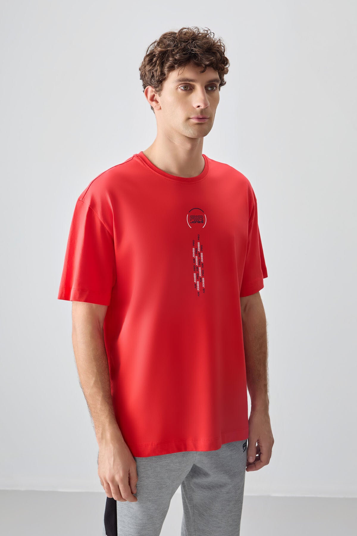 %100 pamuk kalin yumuşak dokulu oversize fit baskili erkek t-shirt - 88355 - Justyol
