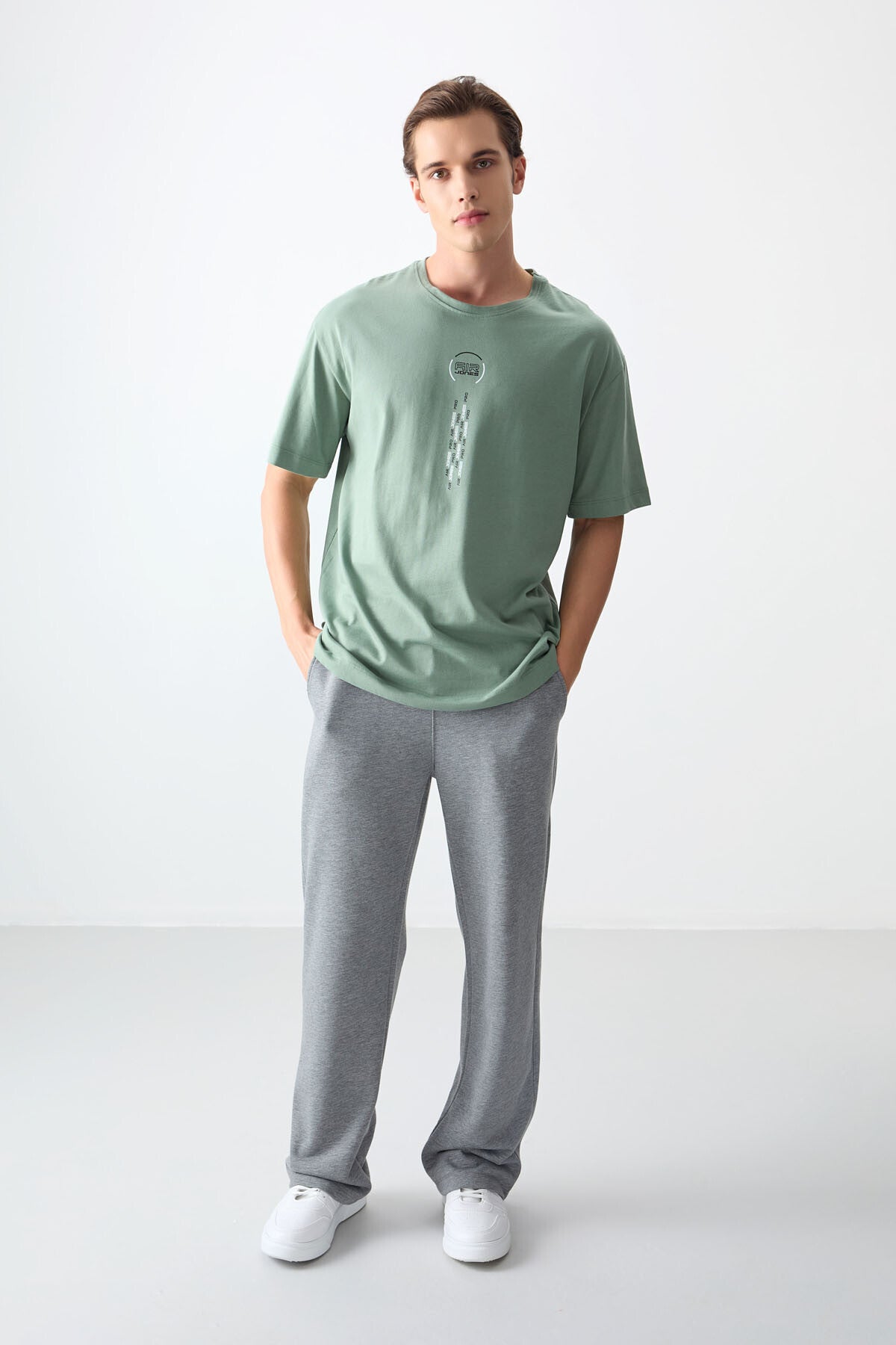 %100 pamuk kalin yumuşak dokulu oversize fit baskili erkek t-shirt - 88355 - Justyol