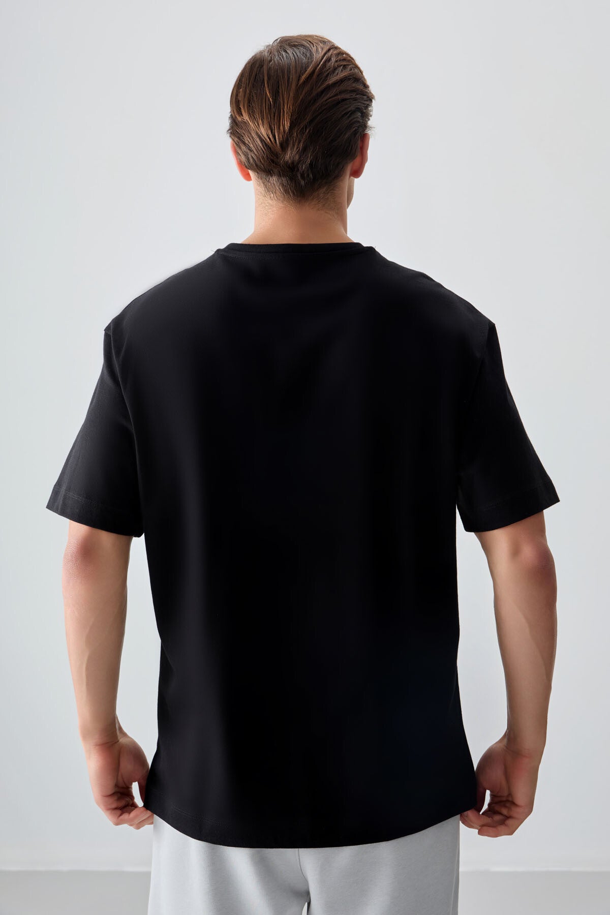 %100 pamuk kalin yumuşak dokulu oversize fit baskili erkek t-shirt - 88355 - Justyol