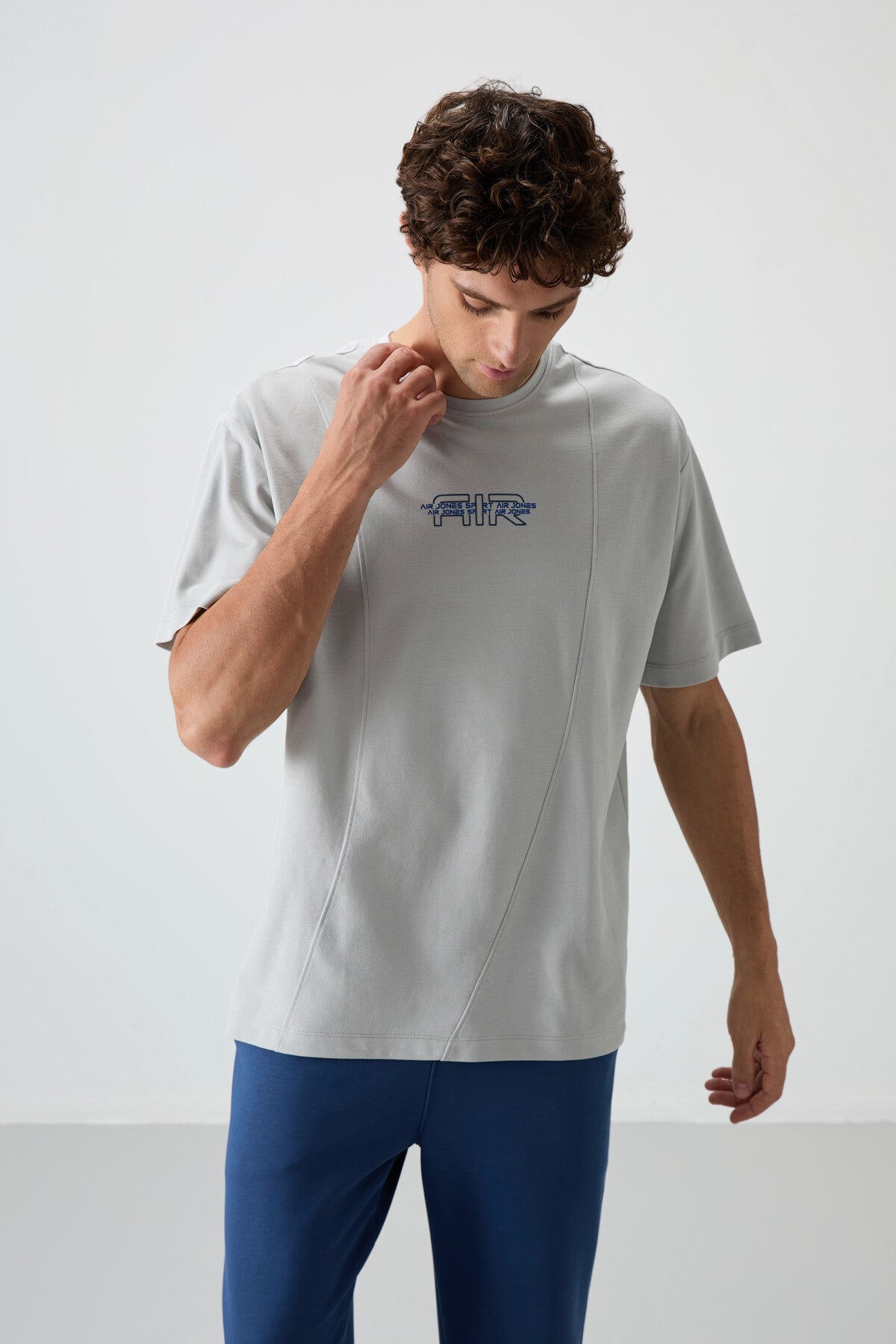 pamuklu kalin yüzeyi dokulu oversize fit baskili erkek t-shirt - 88372 - Justyol