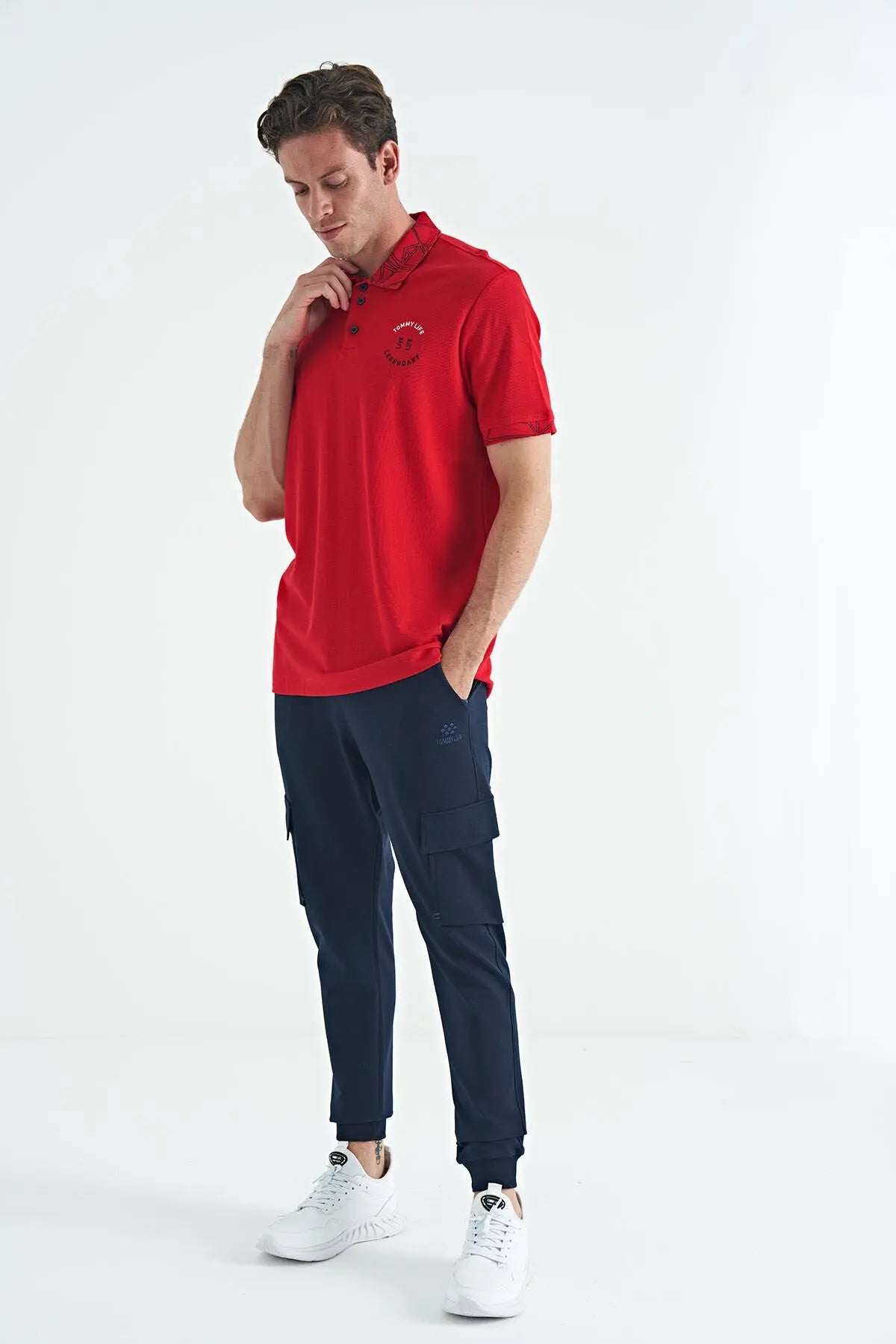 yazi nakişli baski detayli standart kalip polo yaka erkek t-shirt - 88239 - Justyol
