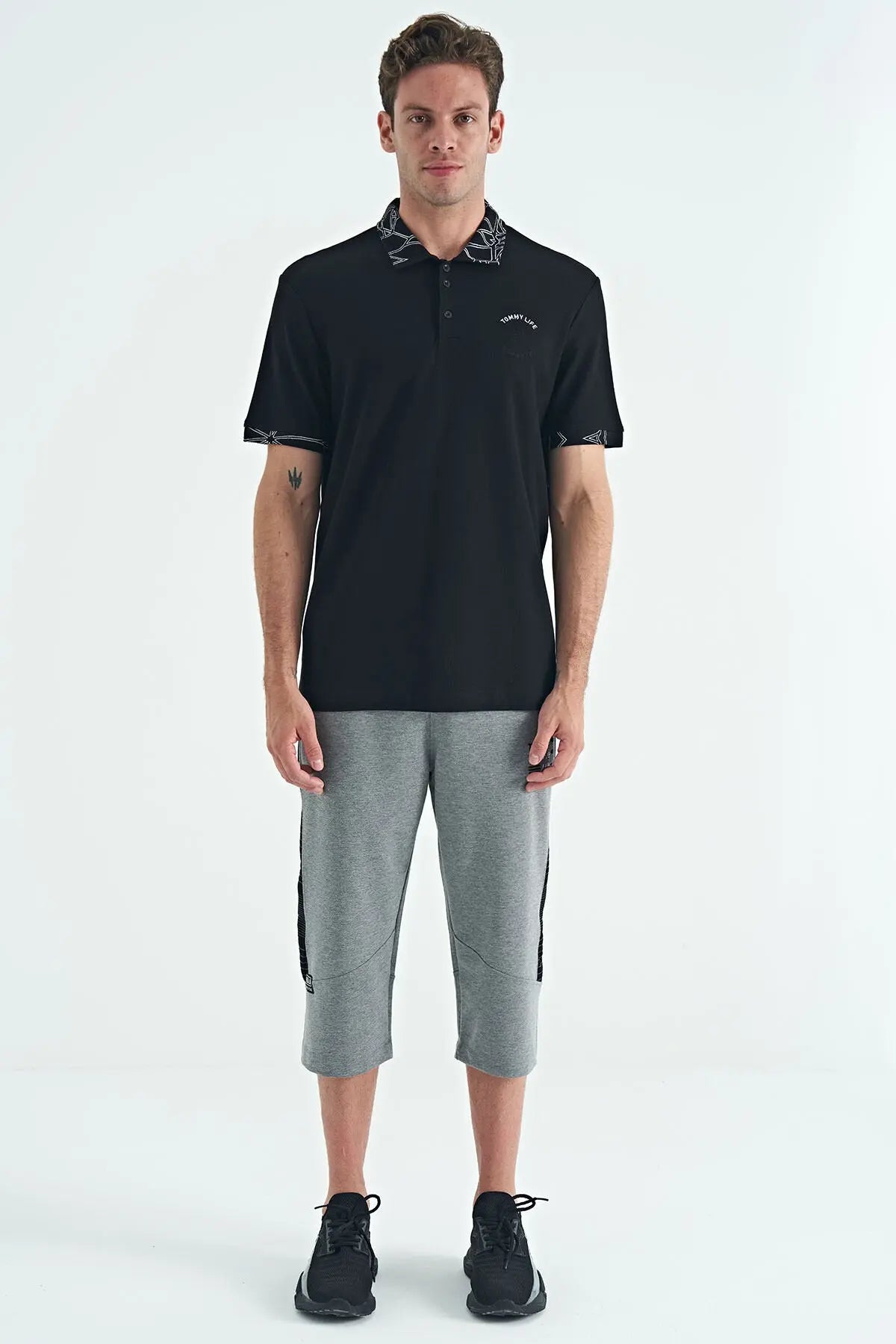 yazi nakişli baski detayli standart kalip polo yaka erkek t-shirt - 88239 - Justyol