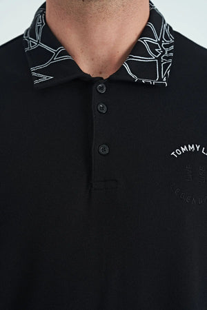 yazi nakişli baski detayli standart kalip polo yaka erkek t-shirt - 88239 - Justyol