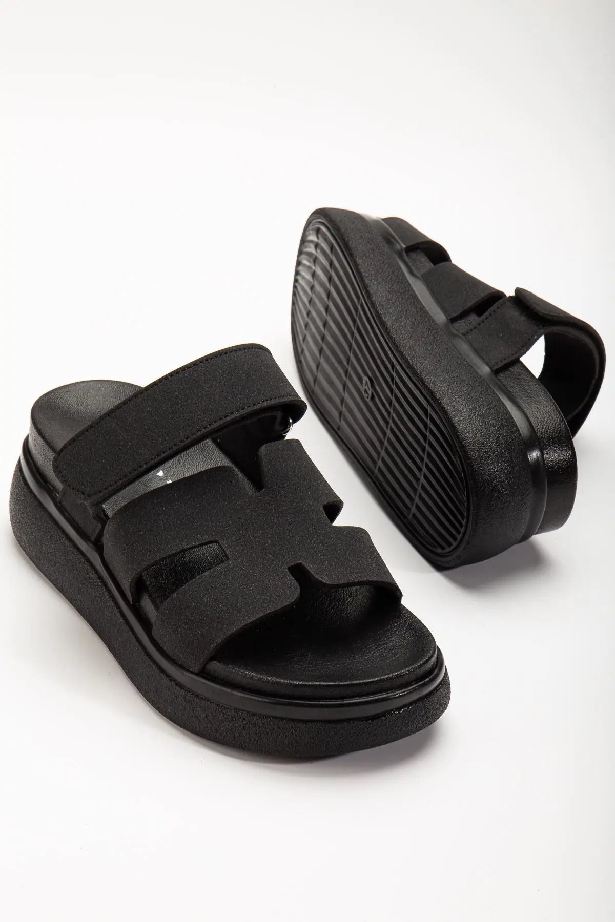 24422 - hermesdolgu topuk kadin sandalet - Justyol