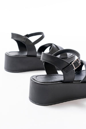861 - 1005günlük çapraz dolgu topuk kadin sandalet - Justyol