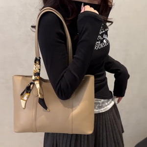 Women's Bag New Summer Black Handbag Large Capacity Shoulder Bag Niche Commuter Woman Bag Tote Bags Women Handbags bolsa MU Group