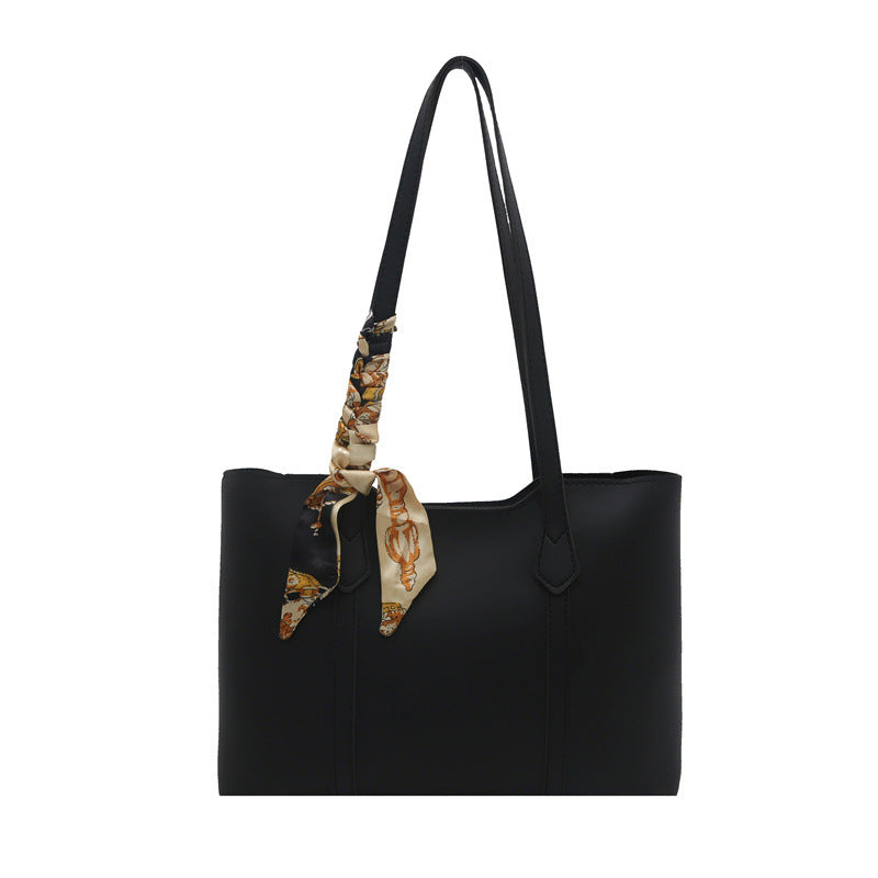 Women's Bag New Summer Black Handbag Large Capacity Shoulder Bag Niche Commuter Woman Bag Tote Bags Women Handbags bolsa MU Group