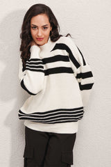 15816 Oversize Çizgili Kazak - Beyaz - Justyol