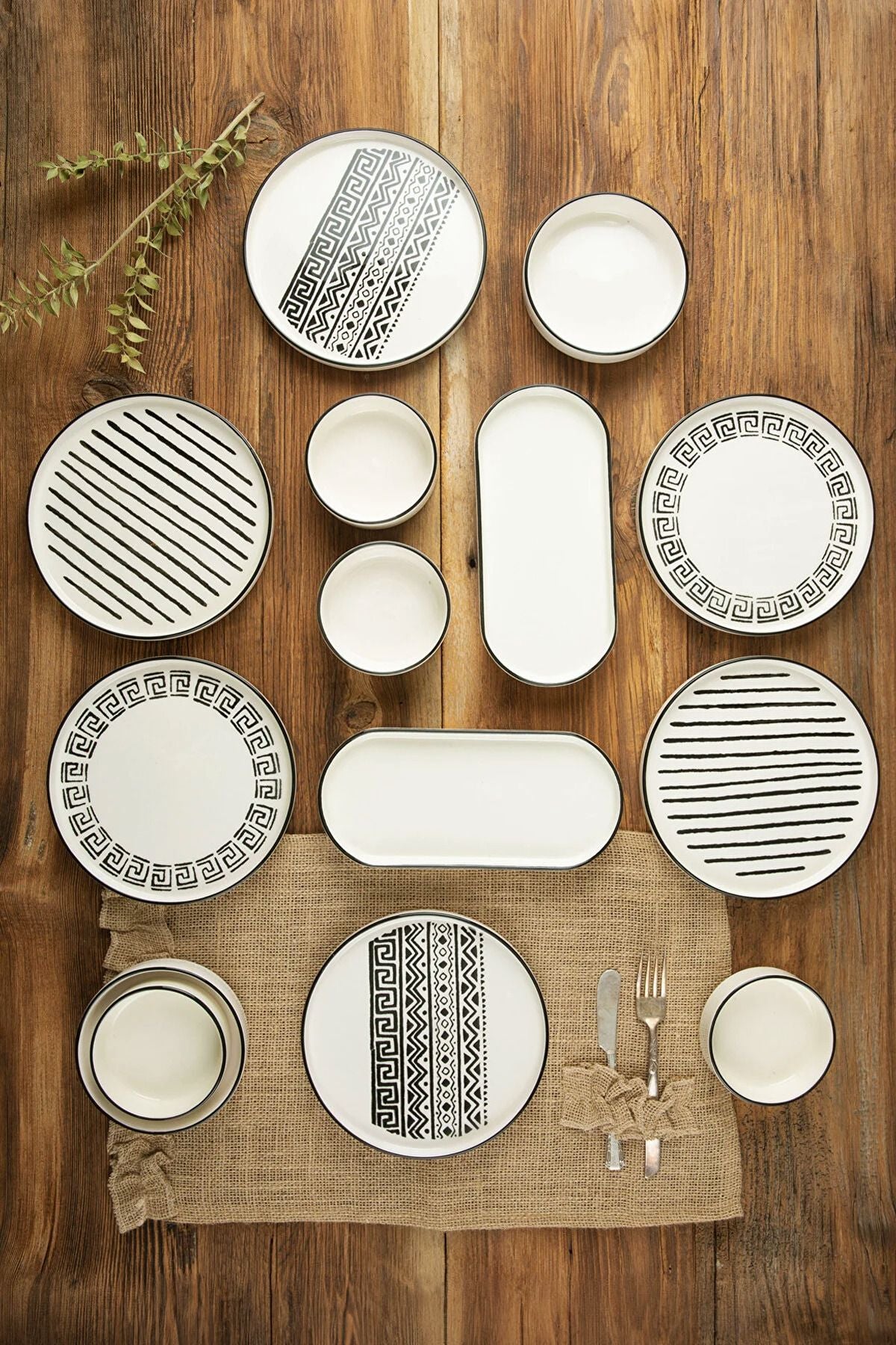 14 Parça 6 Kişilik Stackable Sio Savior Kahvaltı Takımı - Lüx Kahvaltılık Sunum Seti Tabağı - Justyol