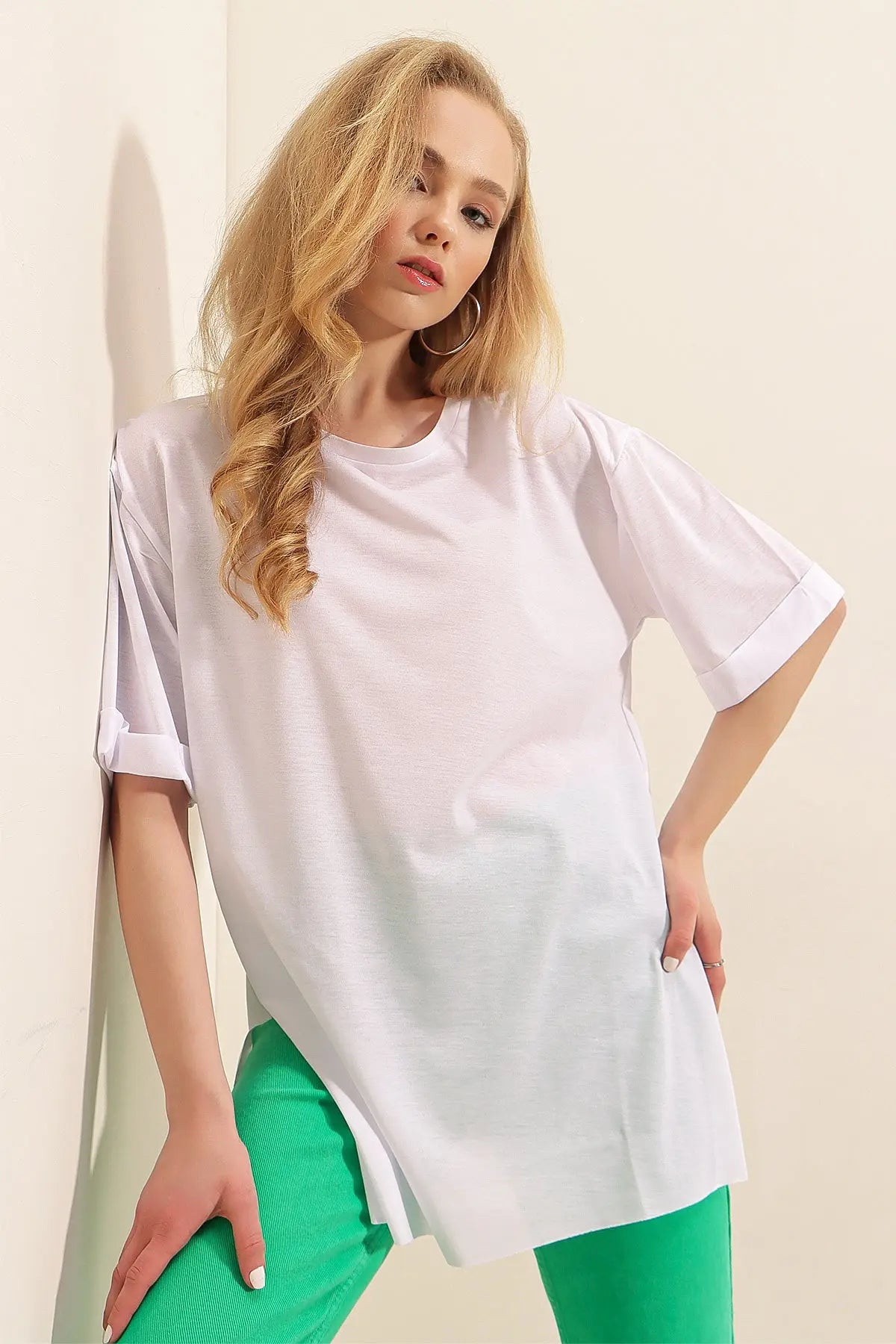 4123 yirtmaçli oversize tişört - Justyol
