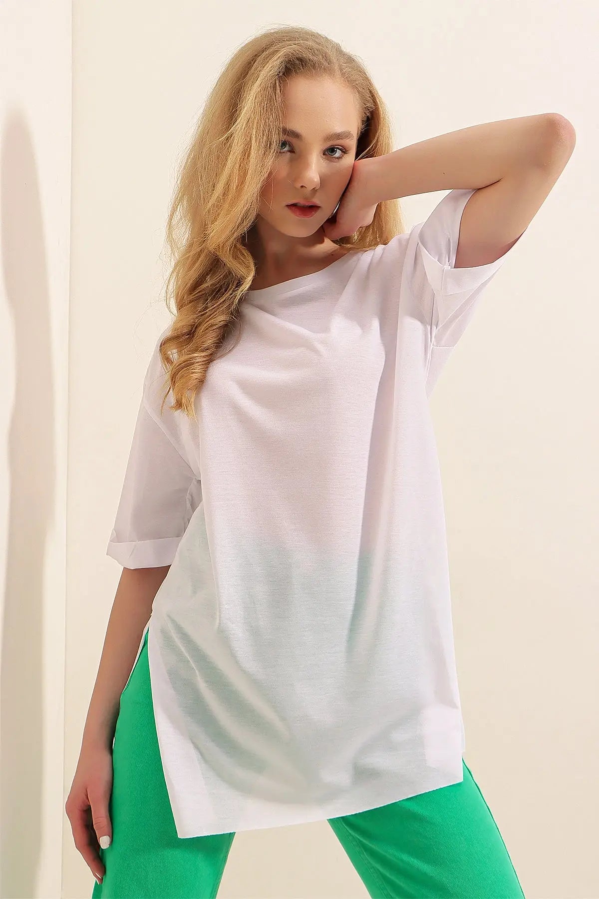 4123 yirtmaçli oversize tişört - Justyol