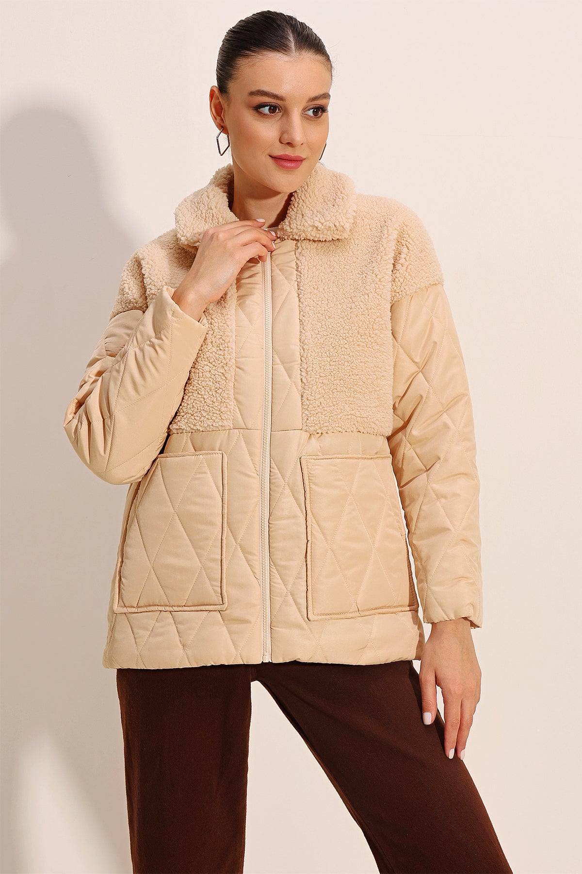5182 peluş detayli oversize şişme mont - Justyol