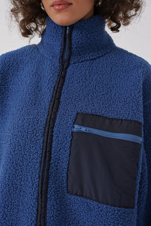 55446 fermuarli oversize peluş ceket - Justyol