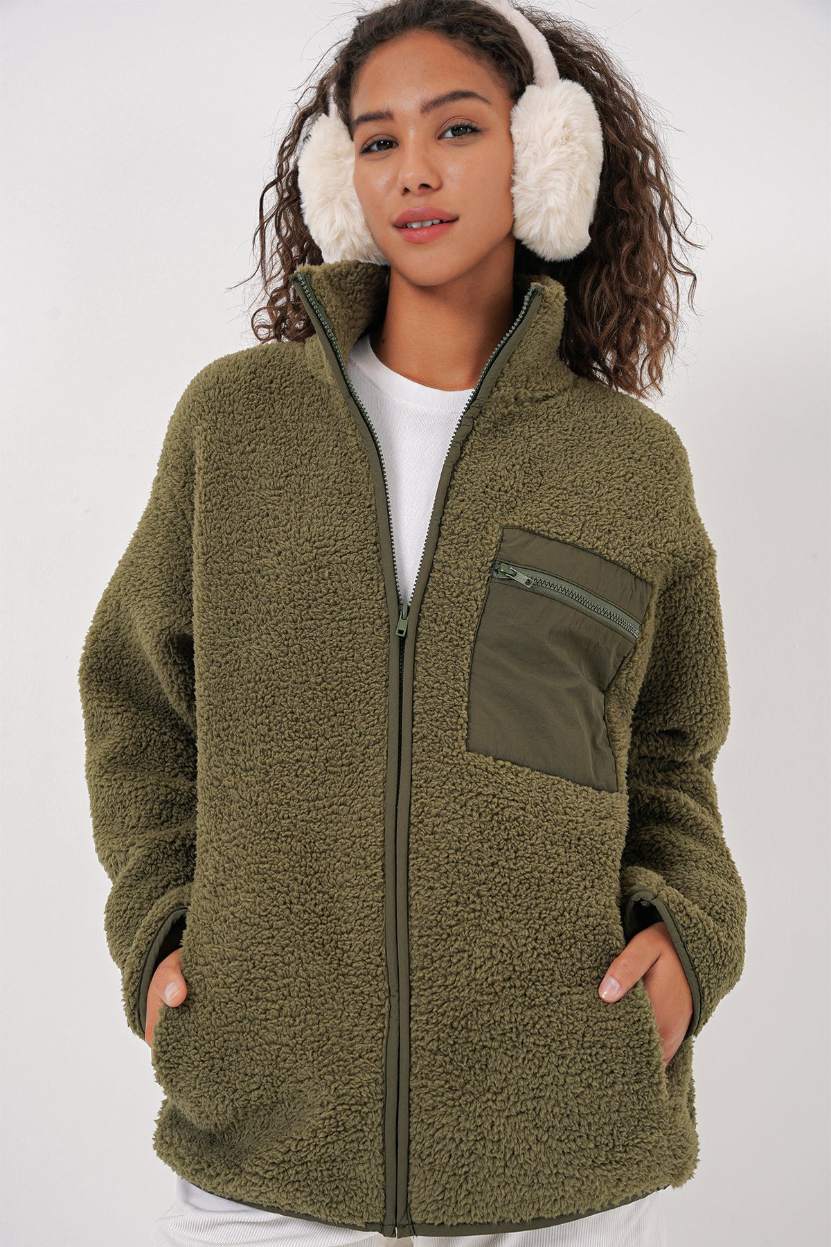 55455 kadin fermuarli oversize peluş ceket - Justyol