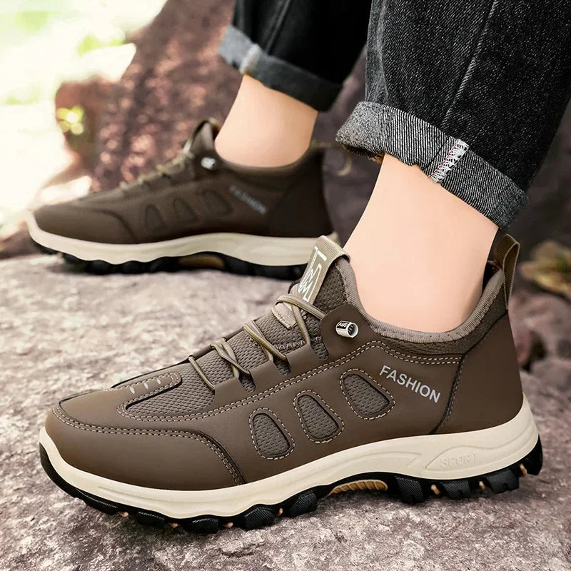 Men Soft Hiking Shoes Summer Breathable Mesh Sneakers Light Black Hike Footwear Walking Shoes Outdoor Shoes Climbing Shoe Male MU Group