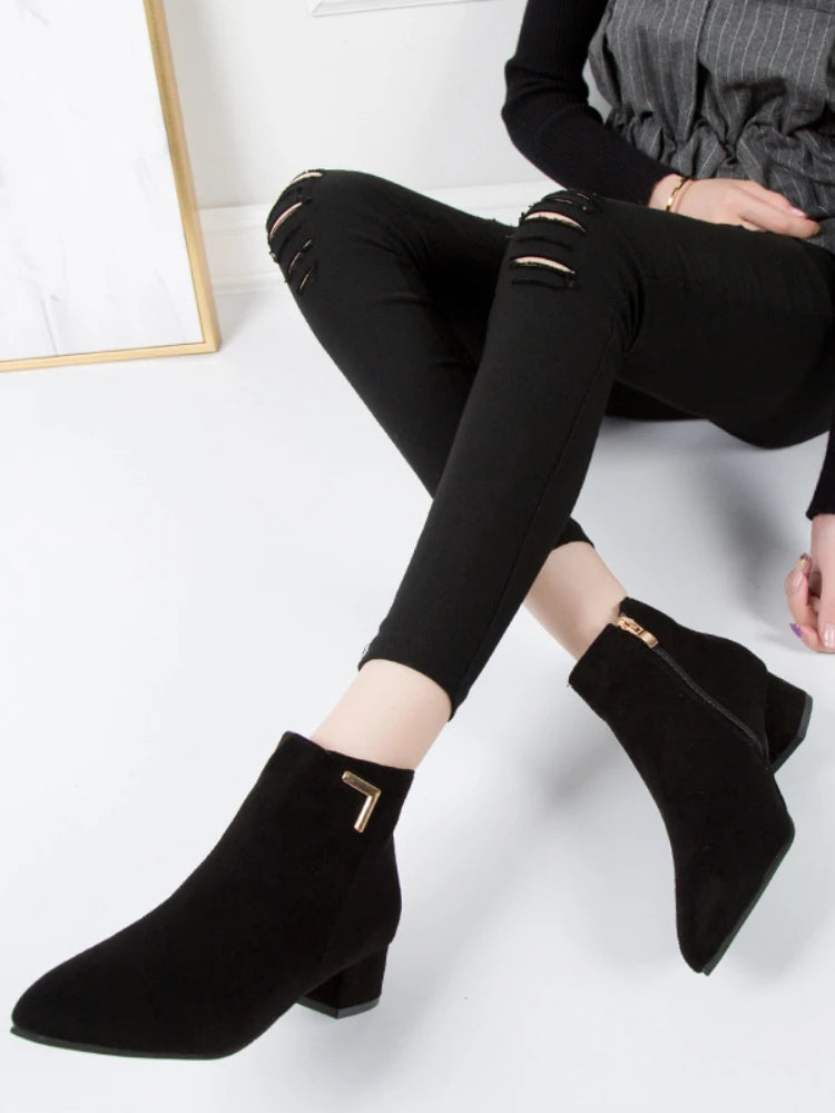 Winter Shoes Women Boots Fashion Waterproof Booties Plus Size Comfortable Soft Bottom Female Platform Shoes Black Botas De Mujer MU Group