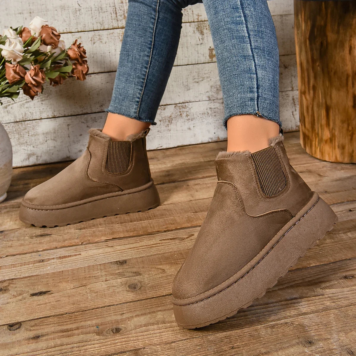 Winter Women Short Plush Warm Snow Boots Casual Shoes  New Suede Fur Chelsea Ankle Boots Flats Platform Ladies Shoes Botas MU Group