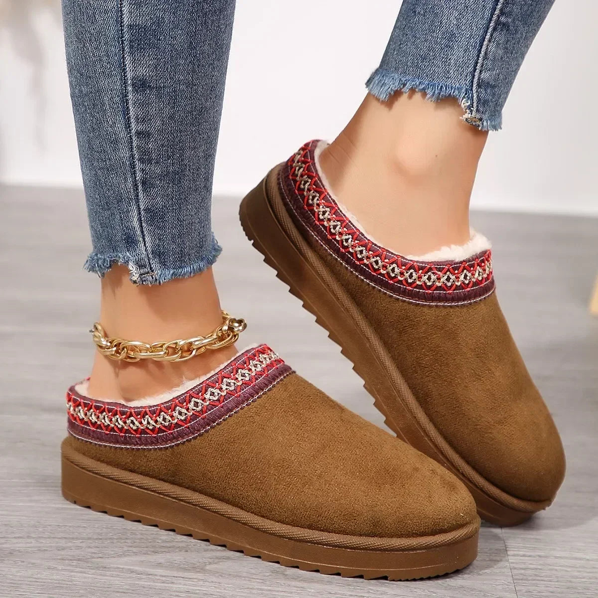 Snow Boots 2024 Women Winter Cashmere Warm Thick Soles Without Heel-covered Hair Half Slipper Cotton Shoes Cashmere Warm Boots MU Group