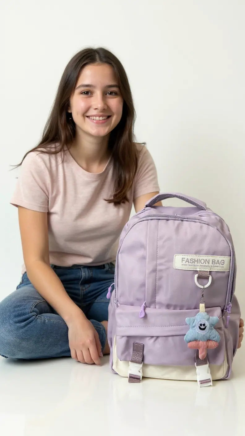Sac à dos scolaire casual multicolore – orné d’un accessoire à l’avant Pour Elle