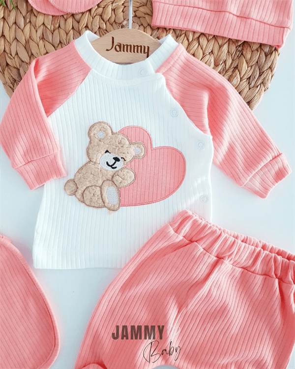 bear heart 5 piece newborn set - Justyol
