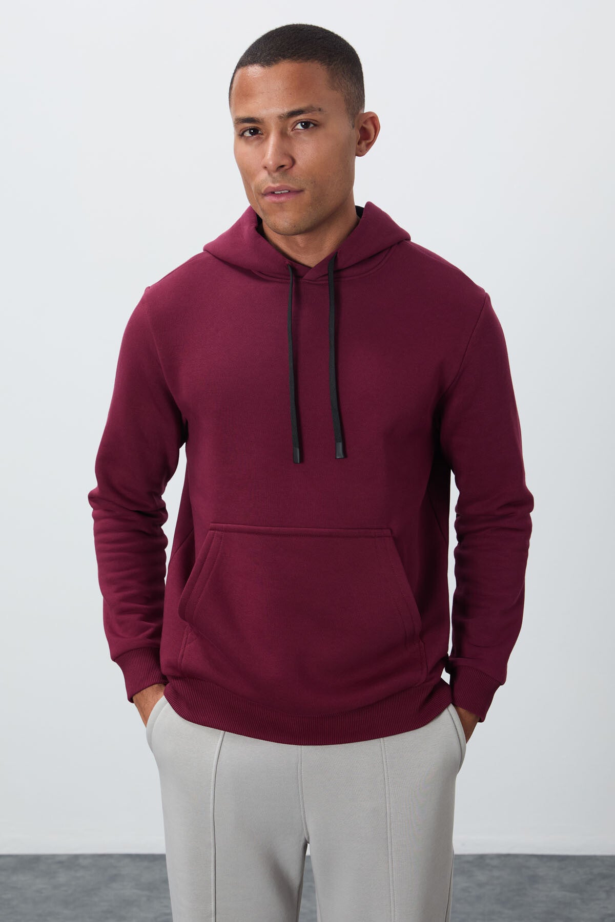 pamuklu kalin içi tüylü yumuşak dokulu comfort fit nakişli erkek sweatshirt - 88419 - Justyol