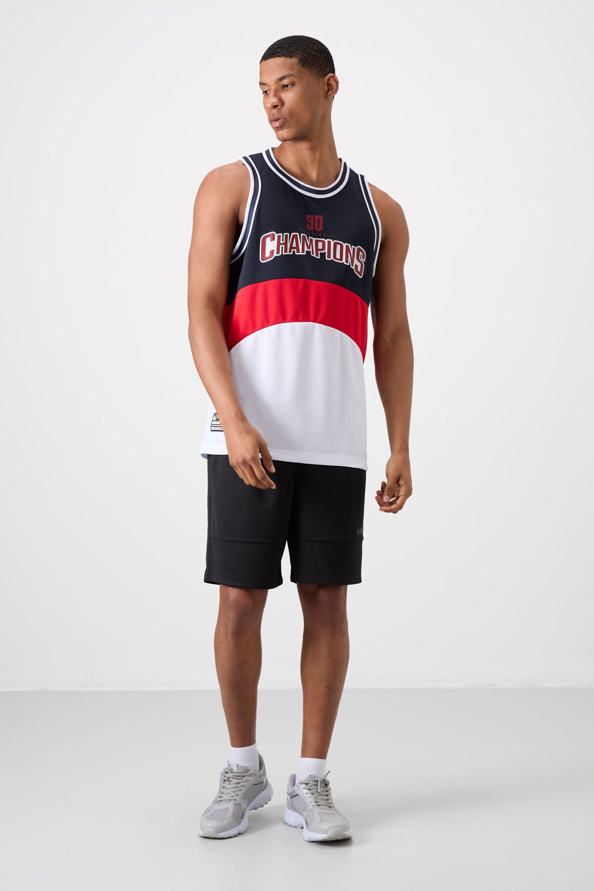 polyester nefes alan dokulu ince esnek standart fit erkek basketbol atlet - 88395 - Justyol