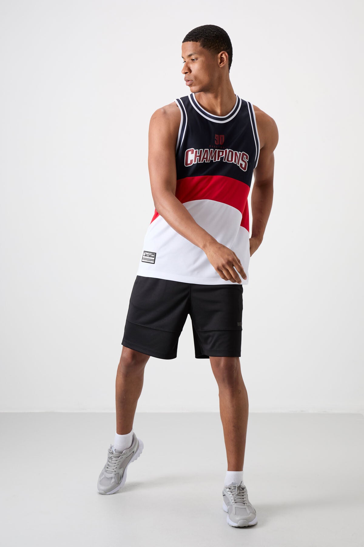 polyester nefes alan dokulu ince esnek standart fit erkek basketbol atlet - 88395 - Justyol