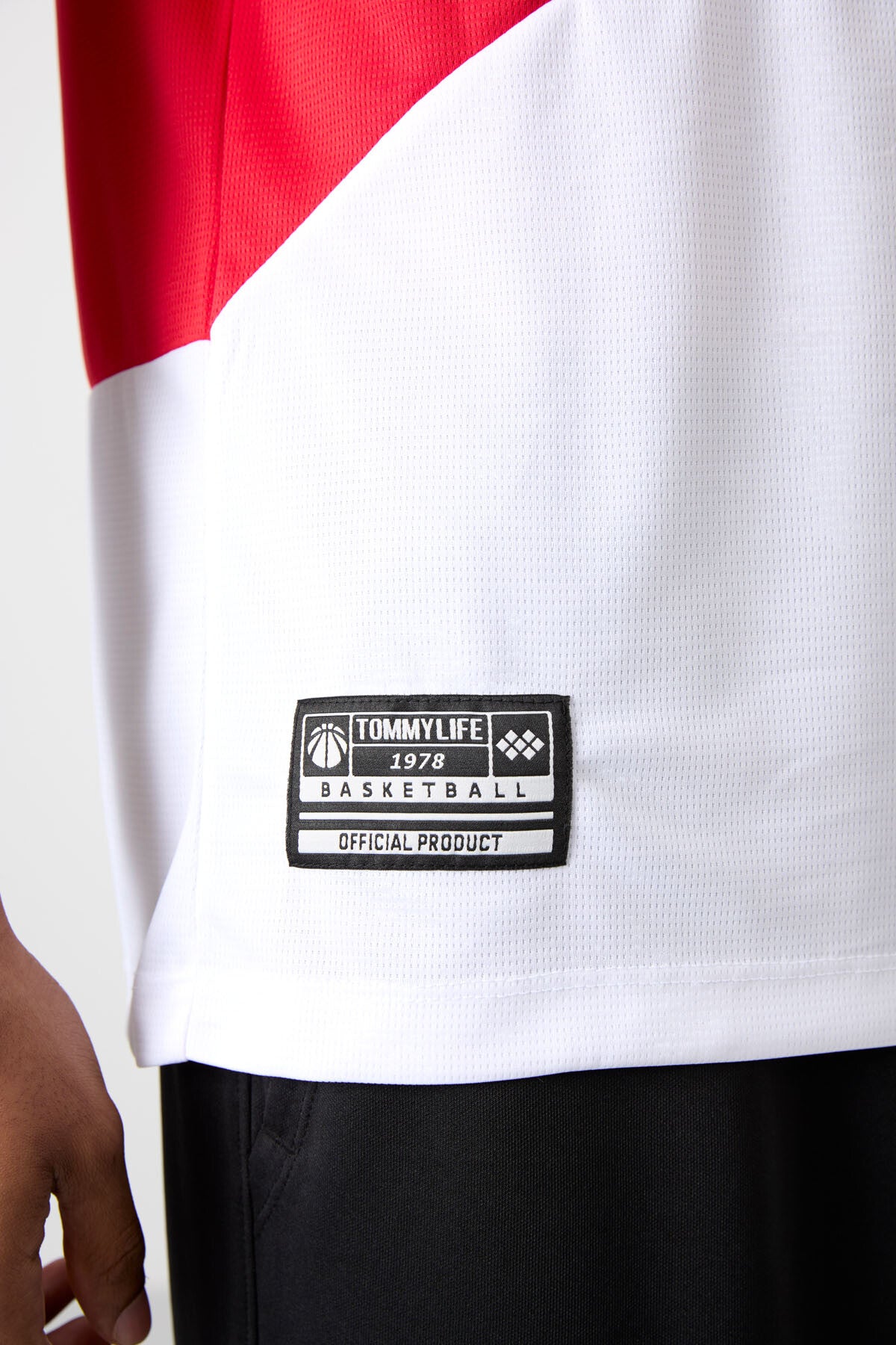 polyester nefes alan dokulu ince esnek standart fit erkek basketbol atlet - 88395 - Justyol