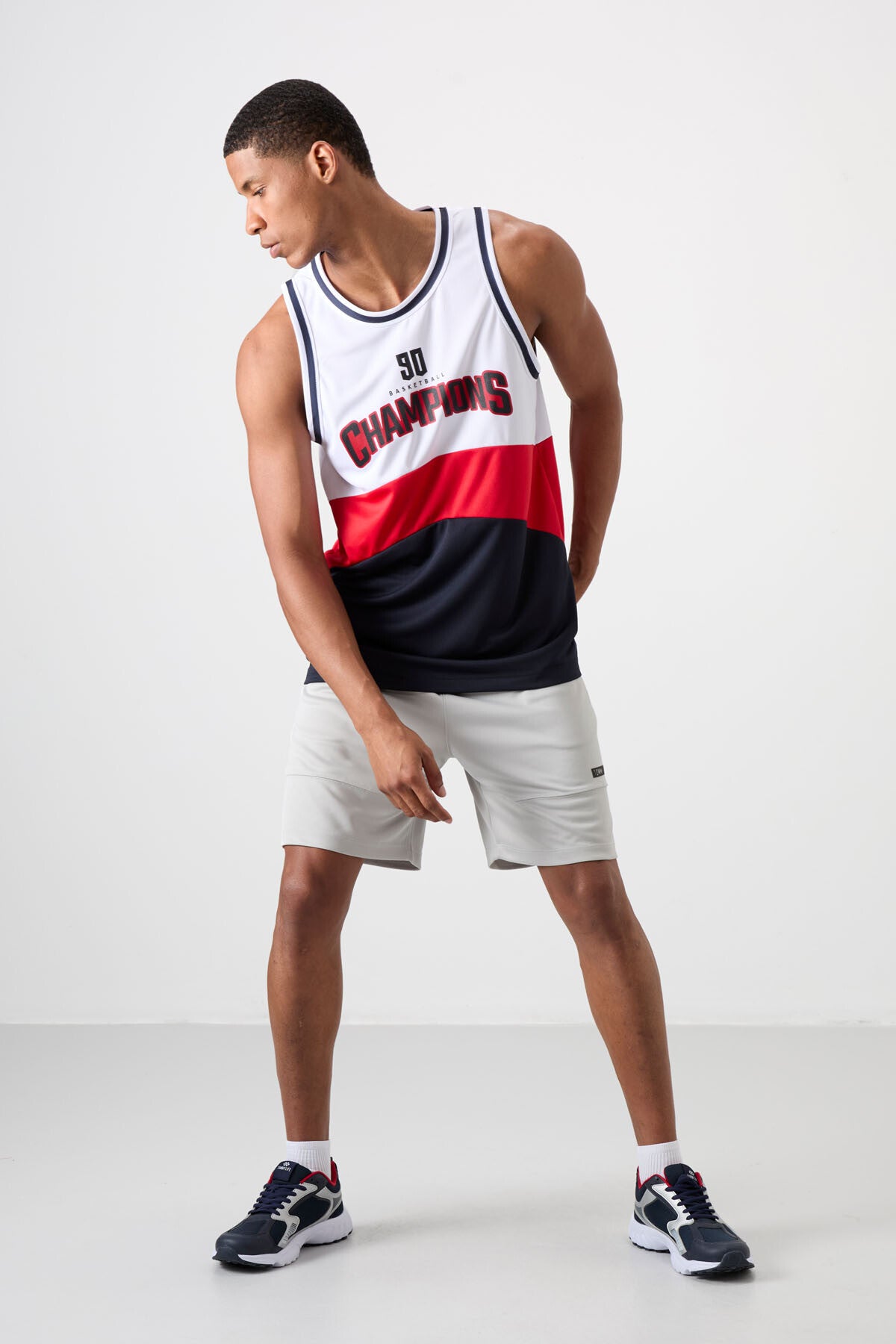 polyester nefes alan dokulu ince esnek standart fit erkek basketbol atlet - 88395 - Justyol