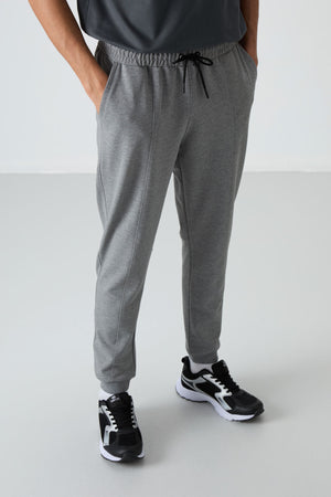 pamuklu yumuşak dokulu comfort fit nakişli erkek jogger - 82123 - Justyol
