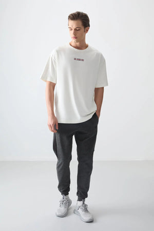 %100 pamuk kalin yumuşak dokulu oversize fit baskili erkek t-shirt - 88354 - Justyol