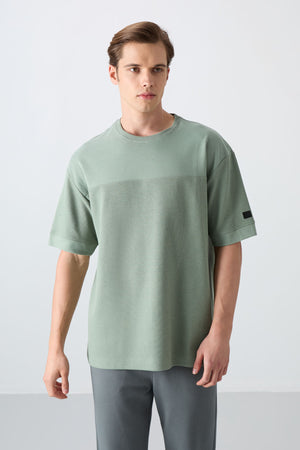 pamuklu kalin yüzeyi dokulu oversize fit basic erkek t-shirt - 88340 - Justyol