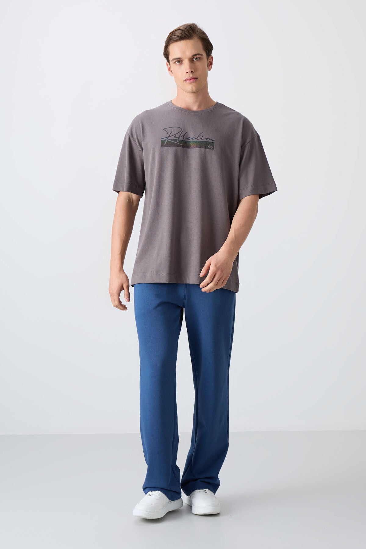 pamuklu kalin yumuşak dokulu oversize fit baskili erkek t-shirt - 88334 - Justyol