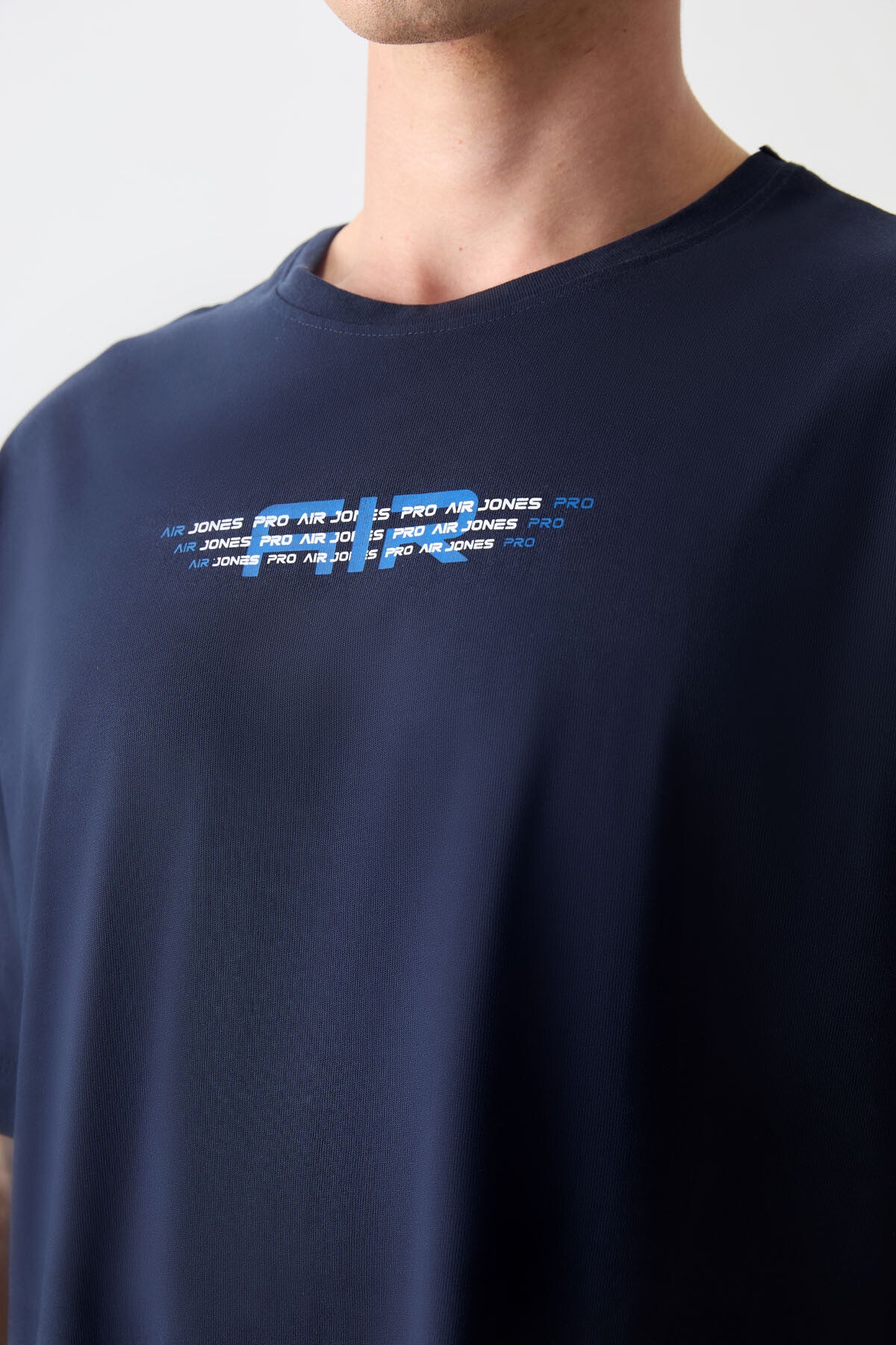 %100 pamuk kalin yumuşak dokulu oversize fit baskili erkek t-shirt - 88356 - Justyol