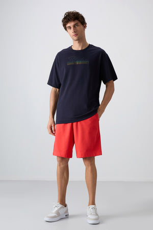 pamuklu kalin yumuşak dokulu oversize fit baskili erkek t-shirt - 88334 - Justyol