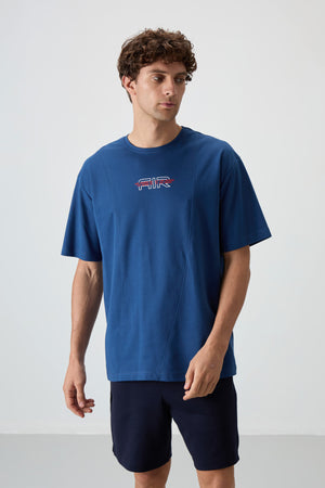 pamuklu kalin yüzeyi dokulu oversize fit baskili erkek t-shirt - 88372 - Justyol