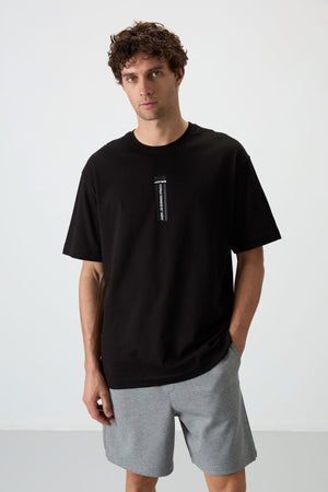 %100 pamuk kalin yumuşak dokulu oversize fit baskili erkek t-shirt - 88360 - Justyol