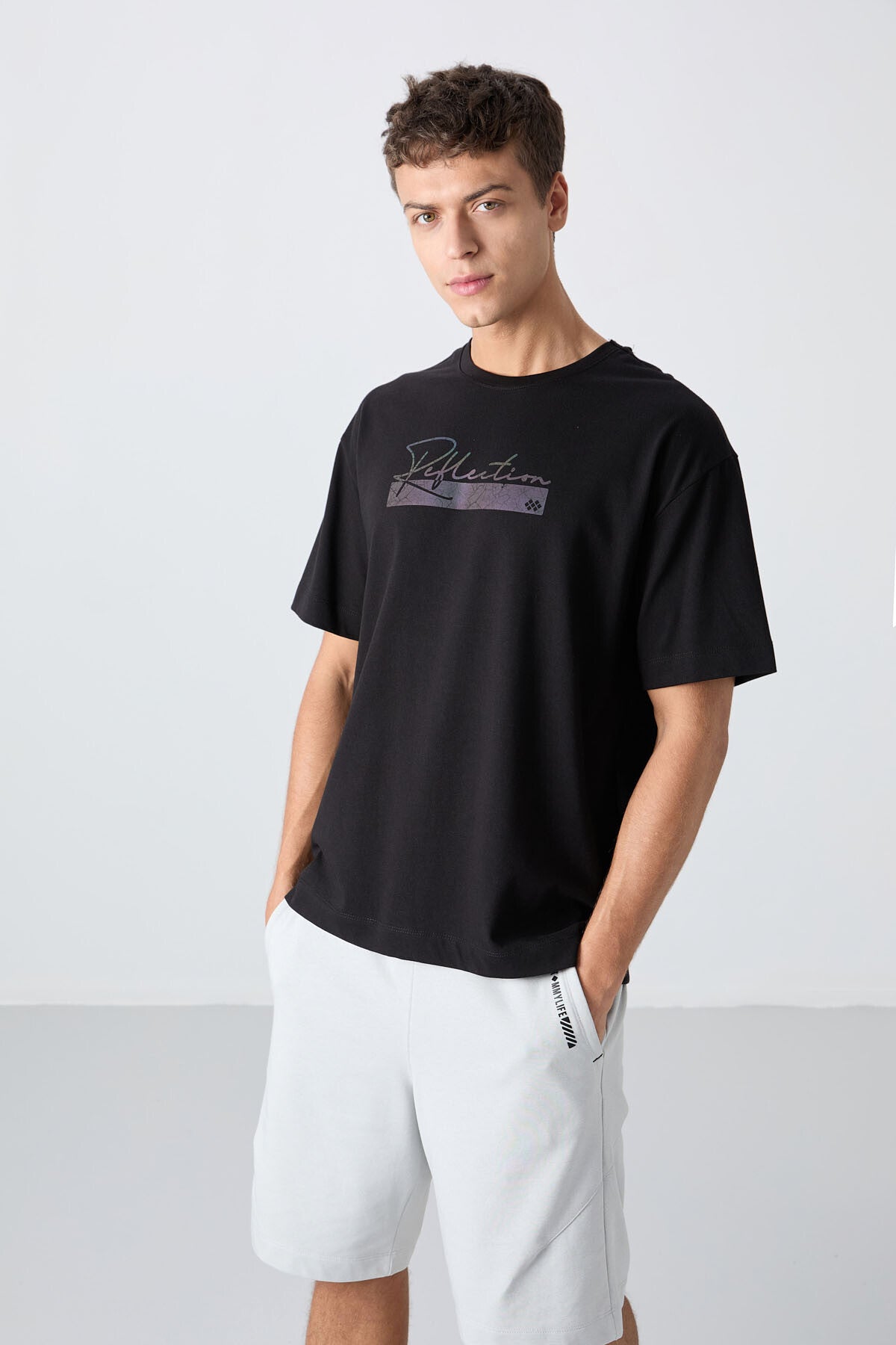 pamuklu kalin yumuşak dokulu oversize fit baskili erkek t-shirt - 88334 - Justyol