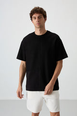 pamuklu kalin yüzeyi dokulu oversize fit basic erkek t-shirt - 88337 - Justyol
