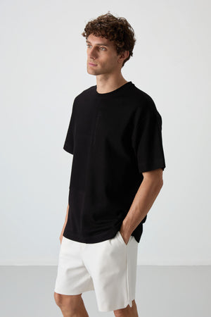 pamuklu kalin yüzeyi dokulu oversize fit basic erkek t-shirt - 88337 - Justyol