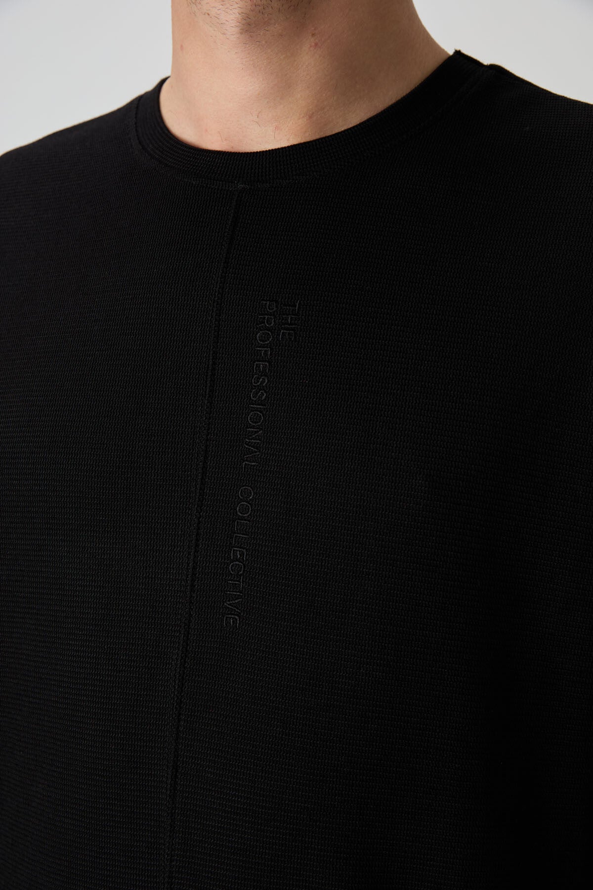 pamuklu kalin yüzeyi dokulu oversize fit basic erkek t-shirt - 88337 - Justyol