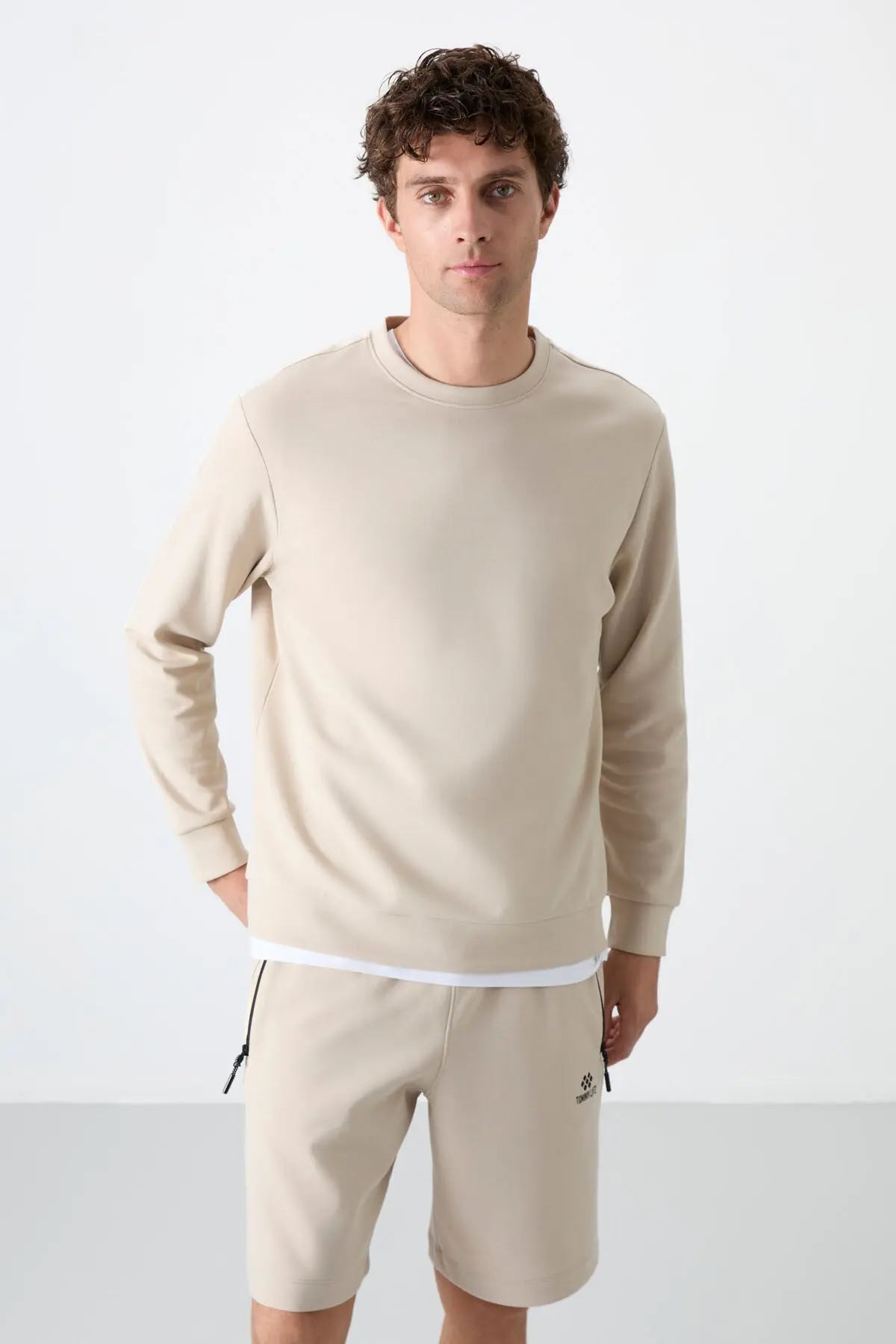 basic o yaka rahat form erkek sweatshirt - 88053 - Justyol