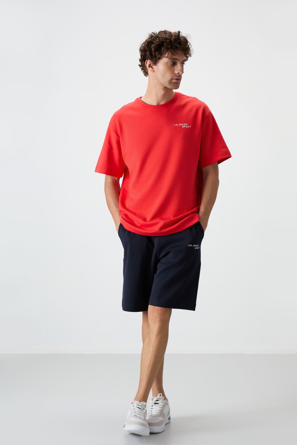 lacivert pamuklu kalin yumuşak dokulu oversize fit nakişli erkek şort takim - 85250 - Justyol