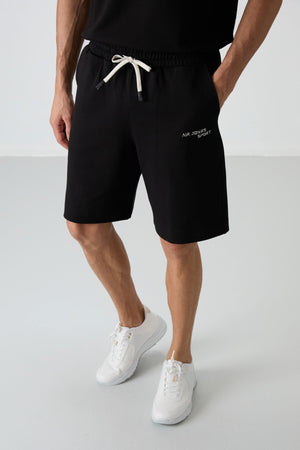lacivert pamuklu kalin yumuşak dokulu oversize fit nakişli erkek şort takim - 85250 - Justyol