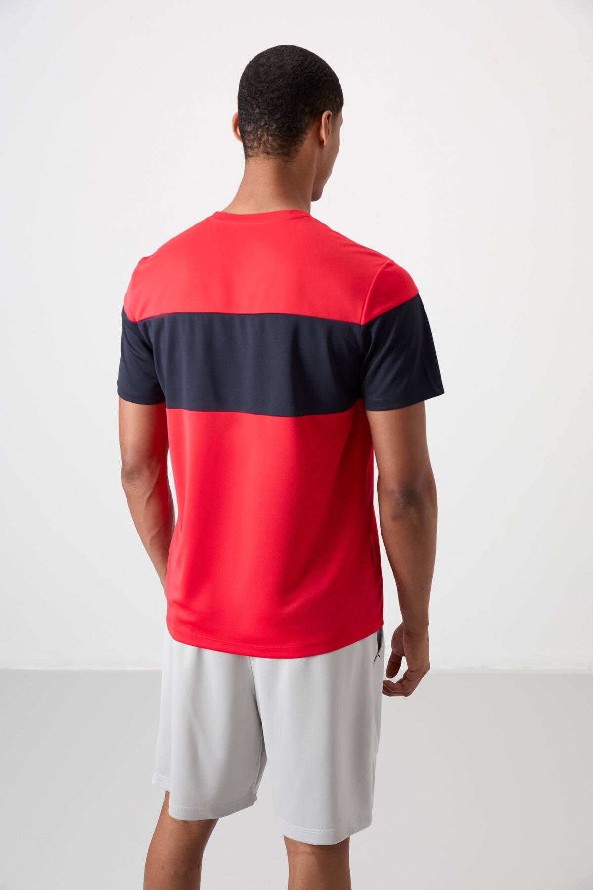 polyester nefes alan dokulu ince esnek standart fit erkek performans t-shirt - 88396 - Justyol