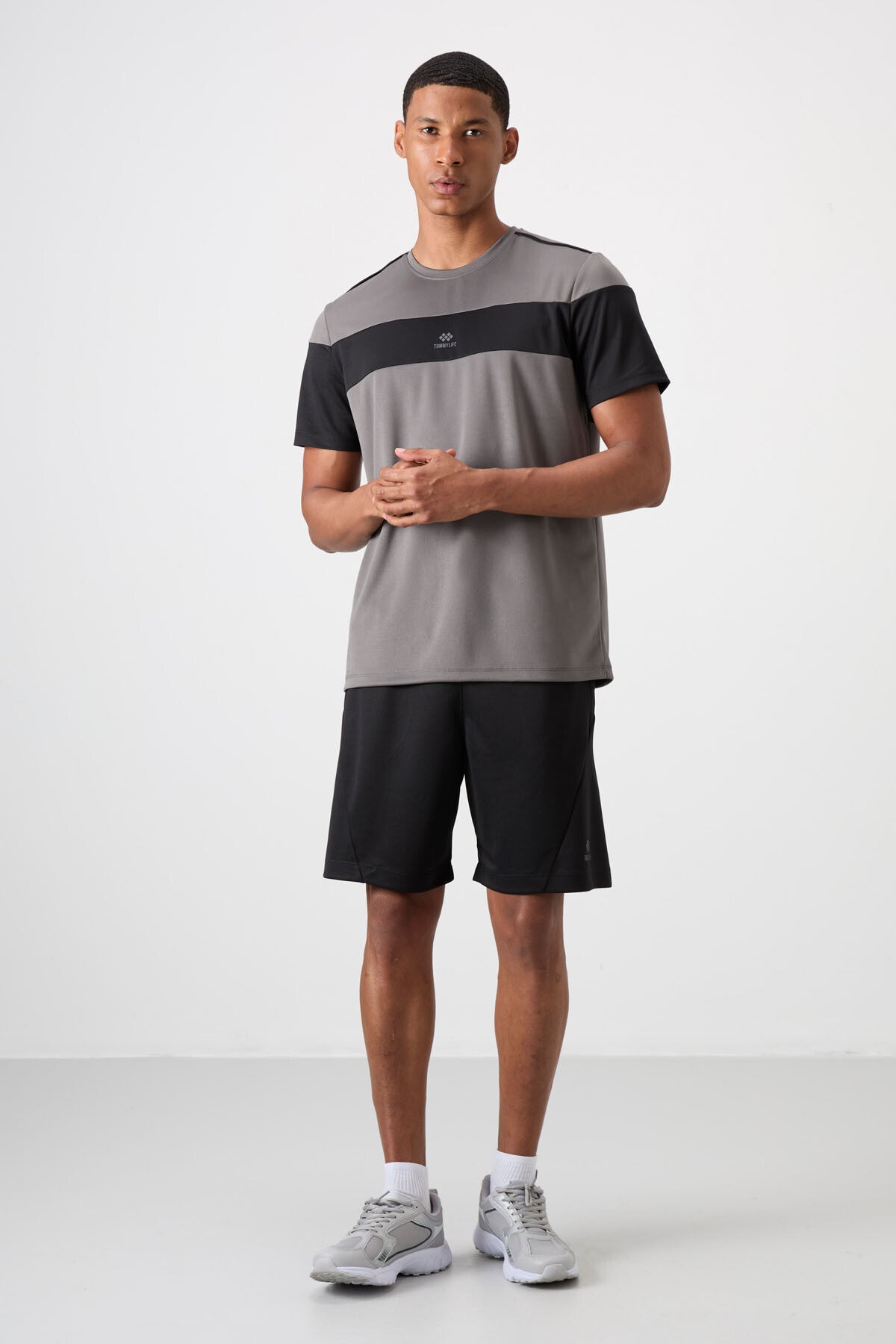 polyester nefes alan dokulu ince esnek standart fit erkek performans t-shirt - 88396 - Justyol