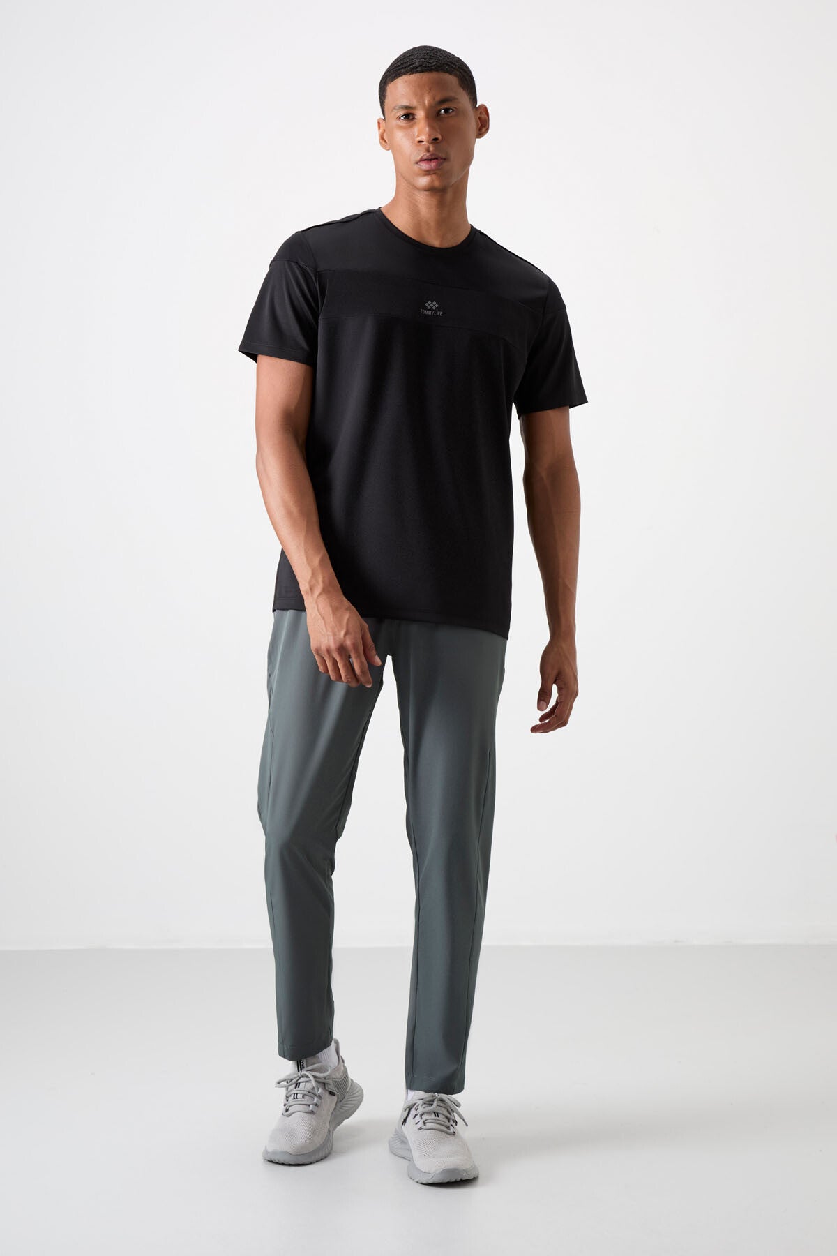 polyester nefes alan dokulu ince esnek standart fit erkek performans t-shirt - 88396 - Justyol